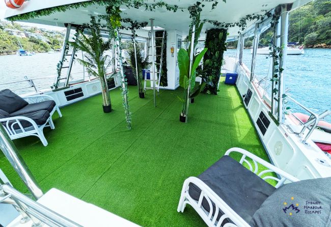 Curious George Jungle Vibe Dance Floor